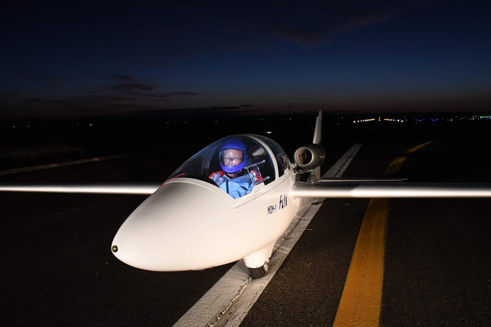 Bob Carlton Vertigo Airshows The Friday Night Show Returns May 3