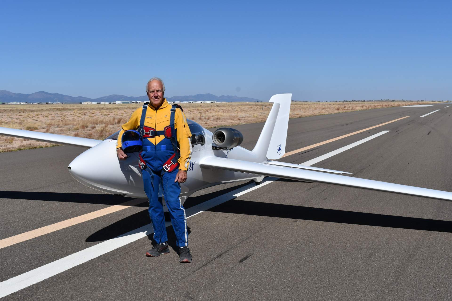 Bob Carlton Vertigo Airshows The Friday Night Show Returns May 3